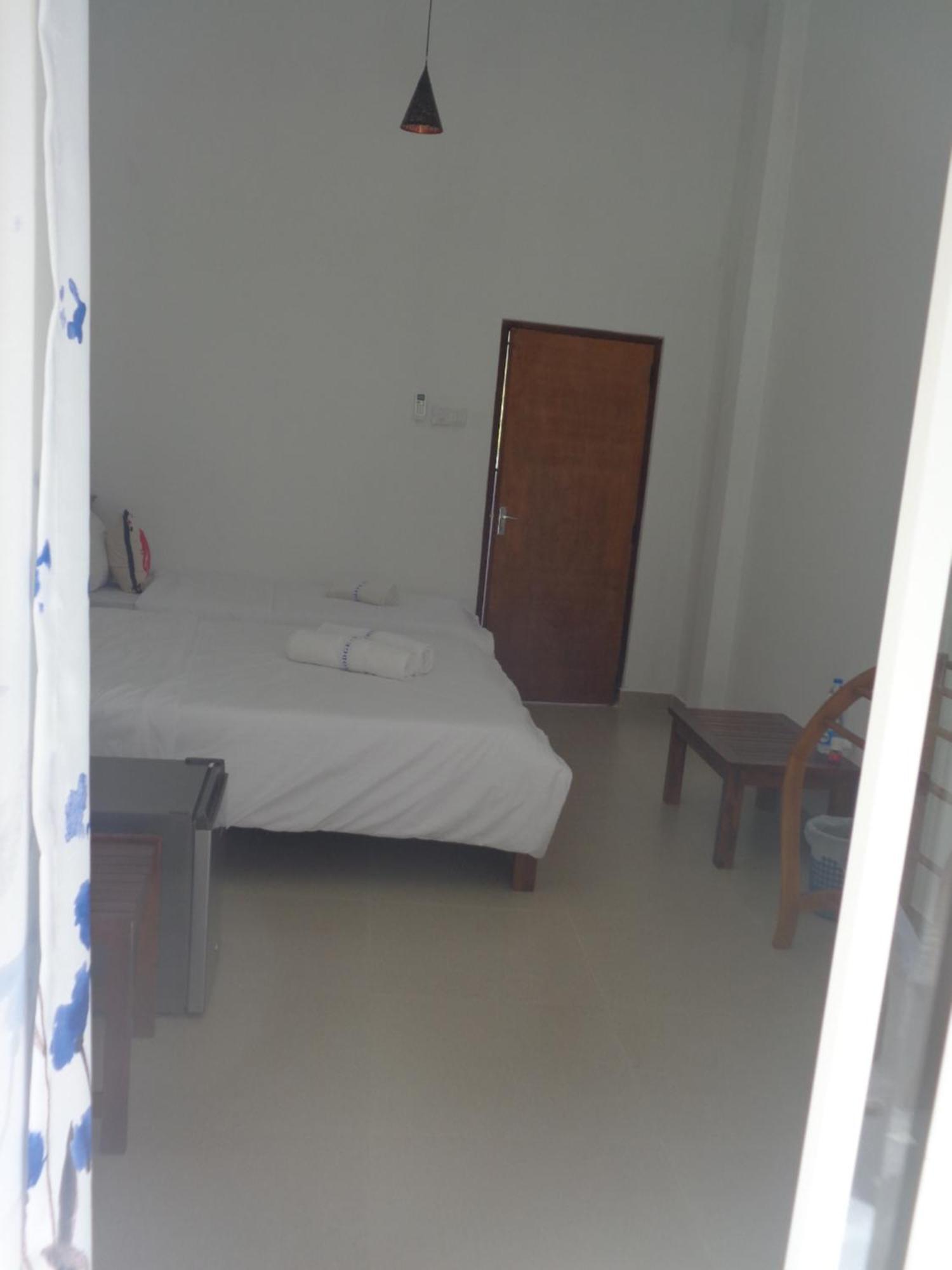 White Lodge Kandy Bagian luar foto